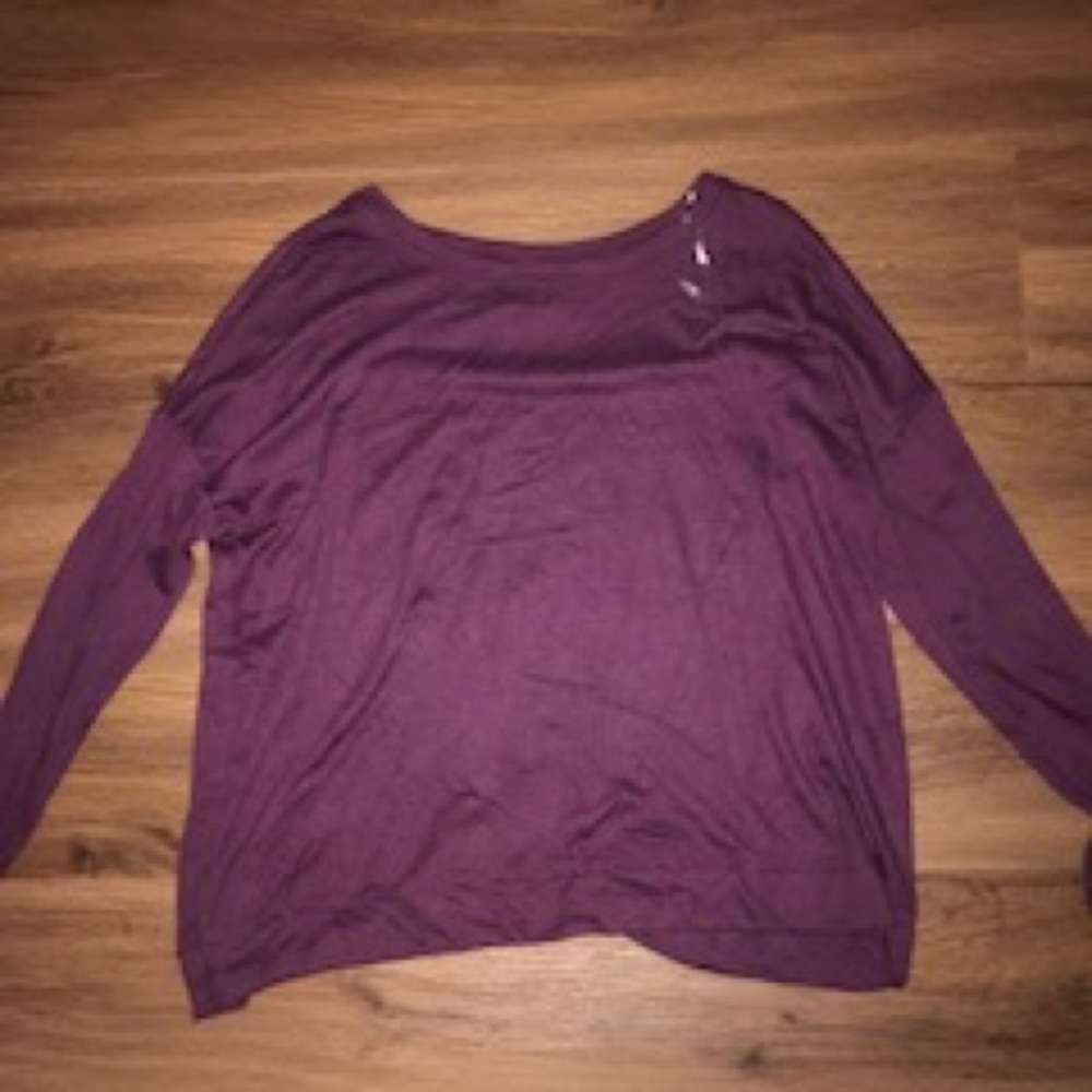 Dark purple long sleeve sweater/top